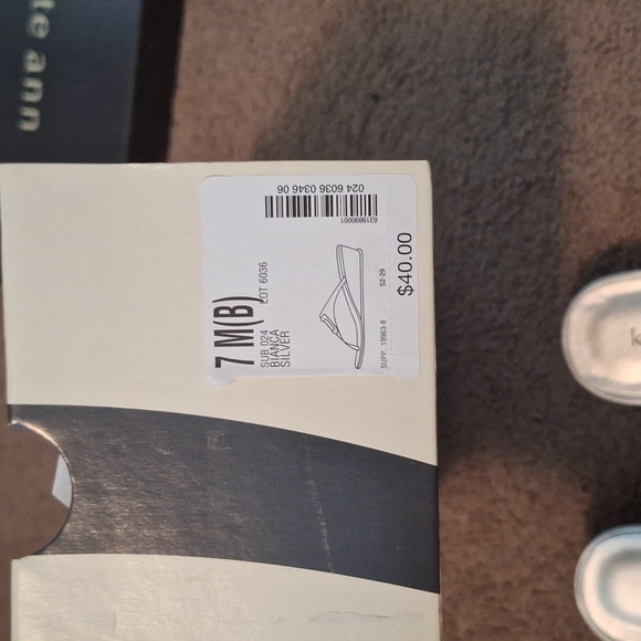 Shoes - Picture 5 of 5